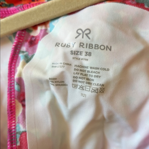 Ruby Ribbon Floral camisole - Picture 4 of 4